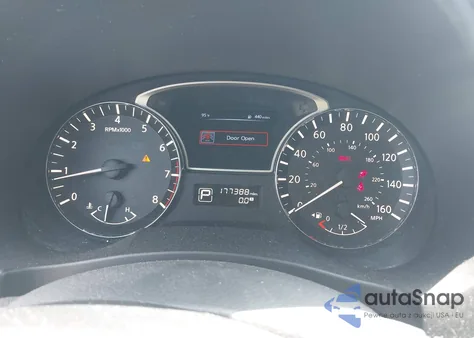 2015 Nissan Altima 2.5 S z USA, uszkodzony, nr VIN 1N4AL3AP9FN321531